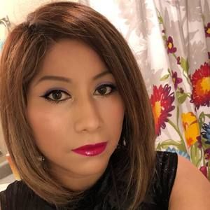 Meet your Posher, Dalia